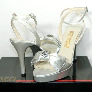 Live From the Red Carpet $115  Silver Satin 9.5